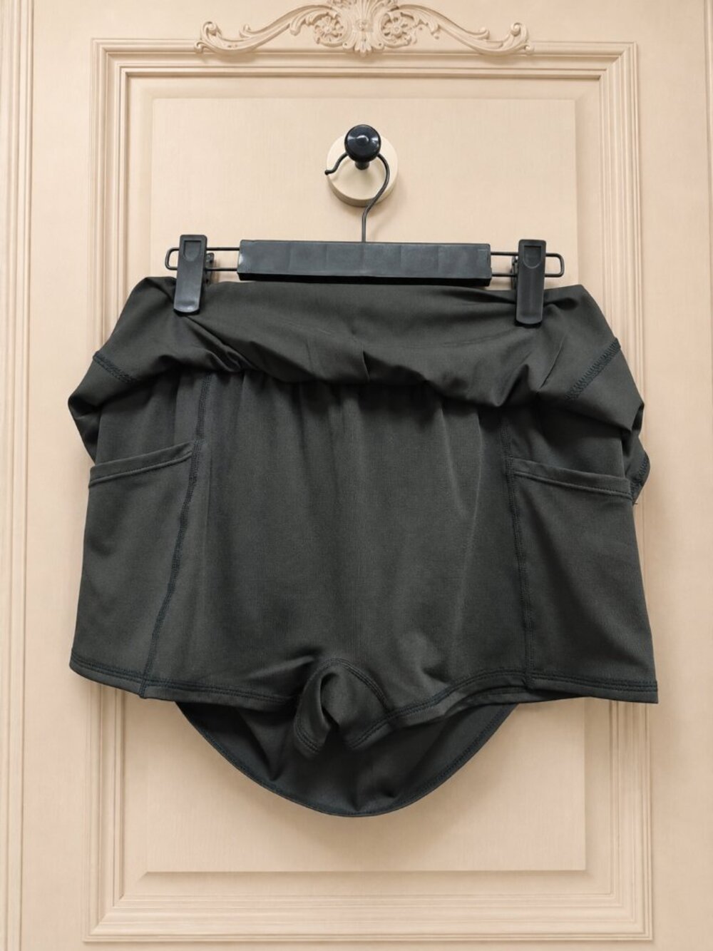 NWT Alo Yoga Summer Tennis Black Skirt - Sporty Tenniscore Athleisure Daily💐💋 - Picture 4 of 6